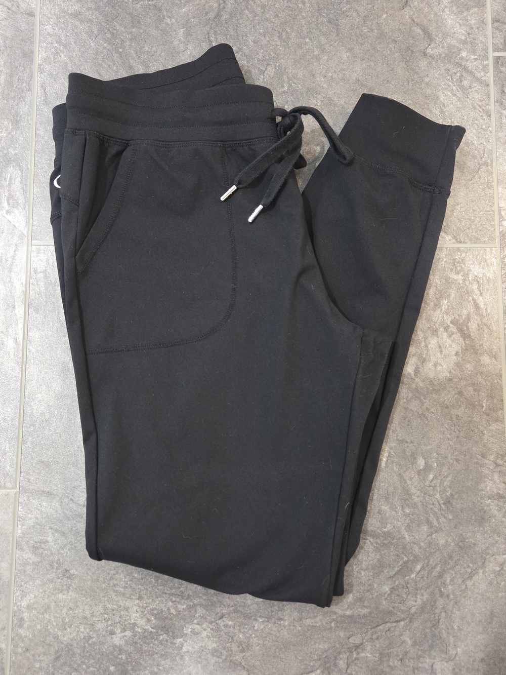 ZYIA Active Black Unwind Joggers - Large